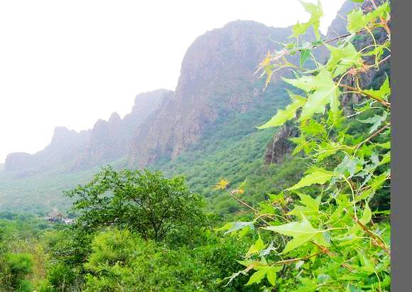 兴安盟蒙格罕山生态旅游景区（AA级）